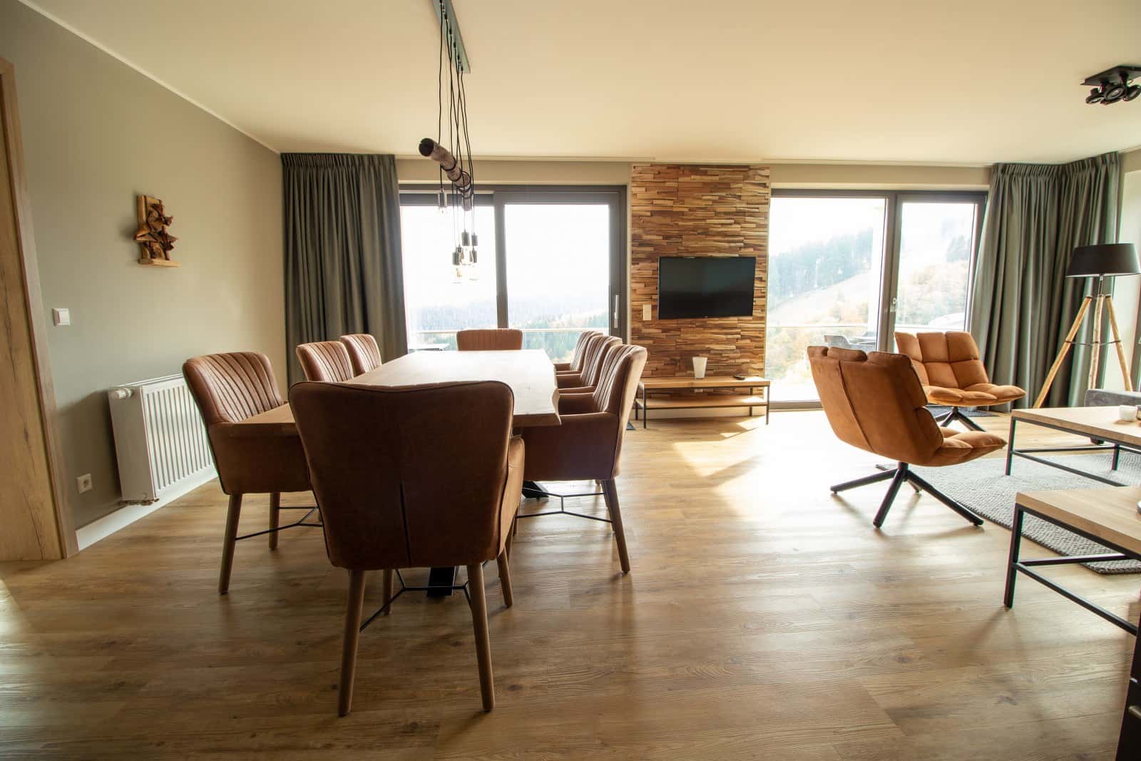 Stijlvol 8p appartement met uitzicht