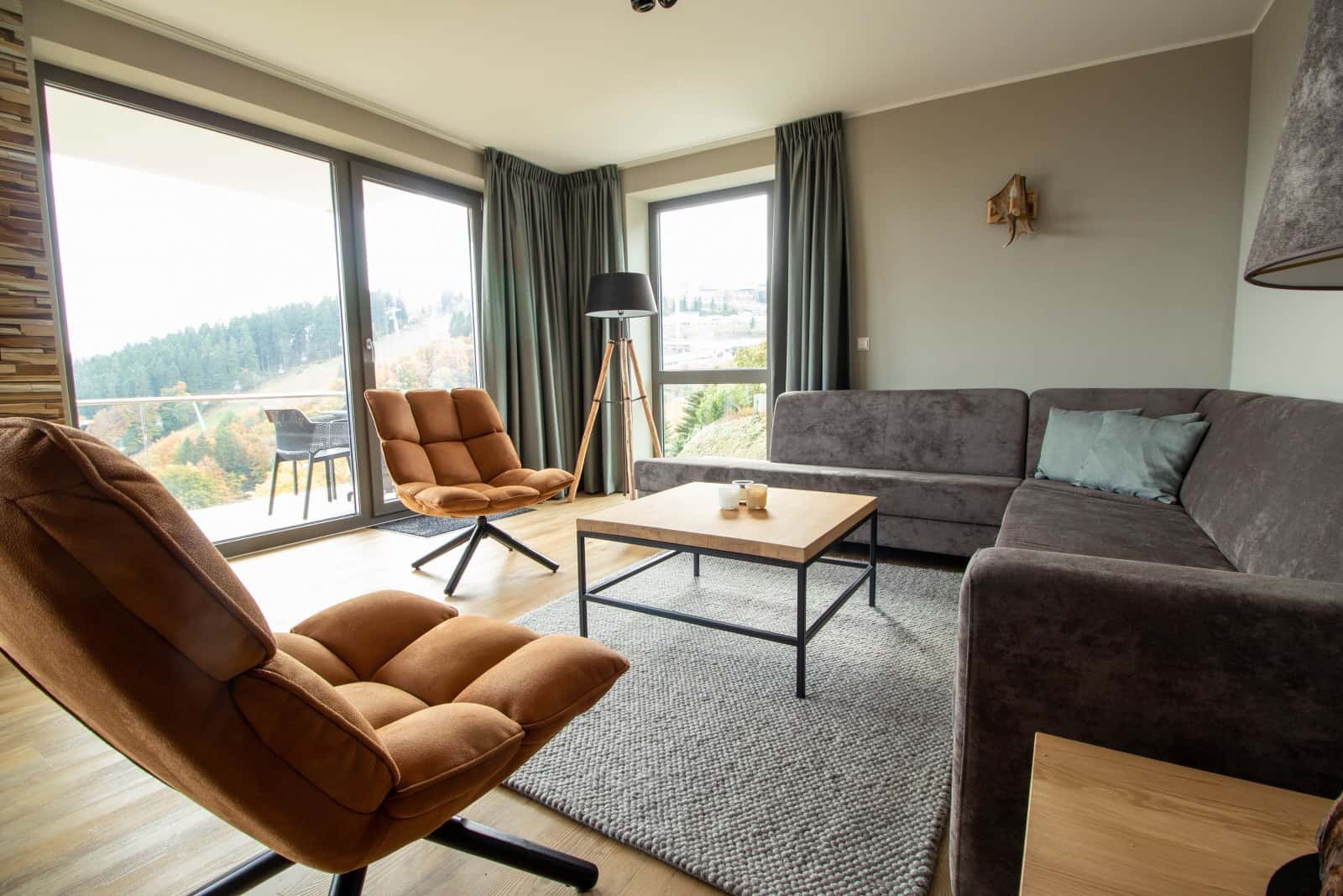Stijlvol 8p appartement met uitzicht
