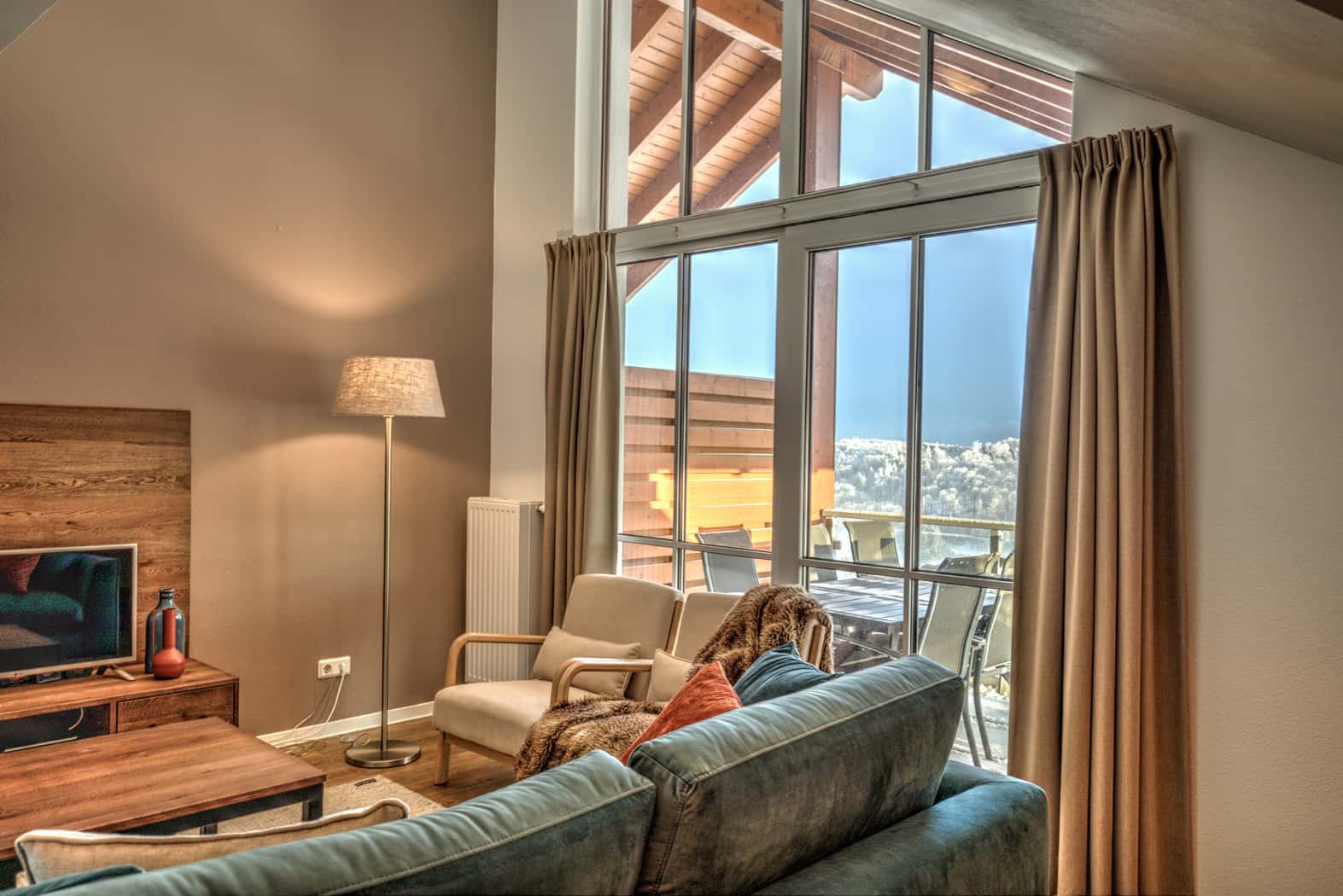 Sfeervol 6p penthouse direct aan de piste