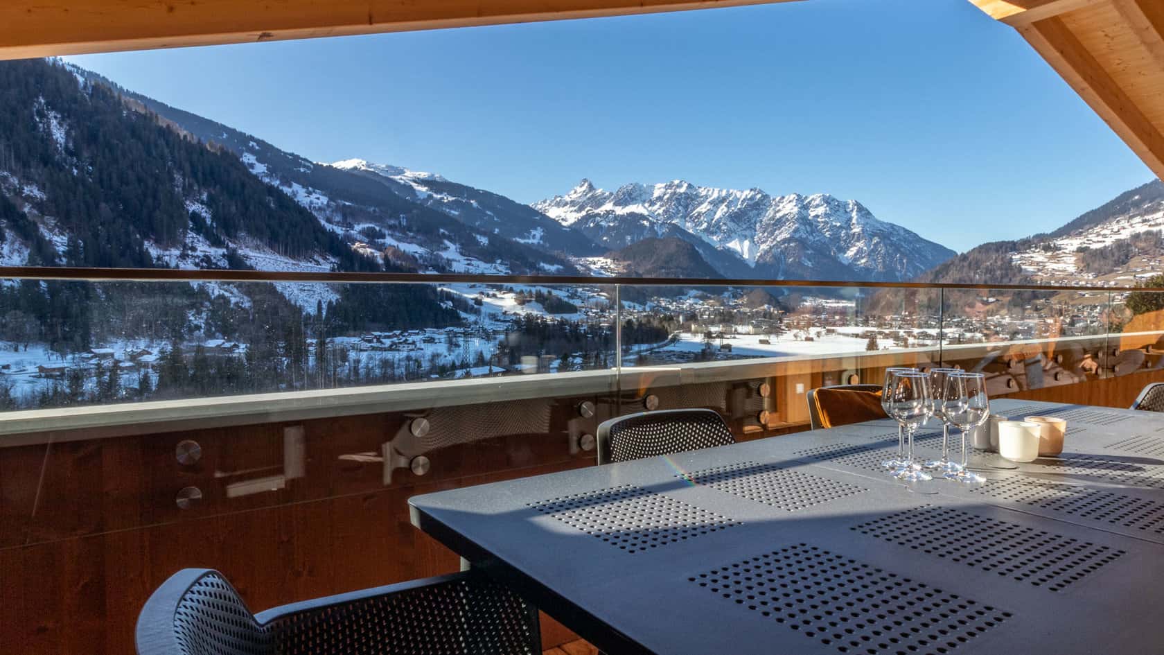 B6 Stijlvol 6p penthouse vlakbij skigebied