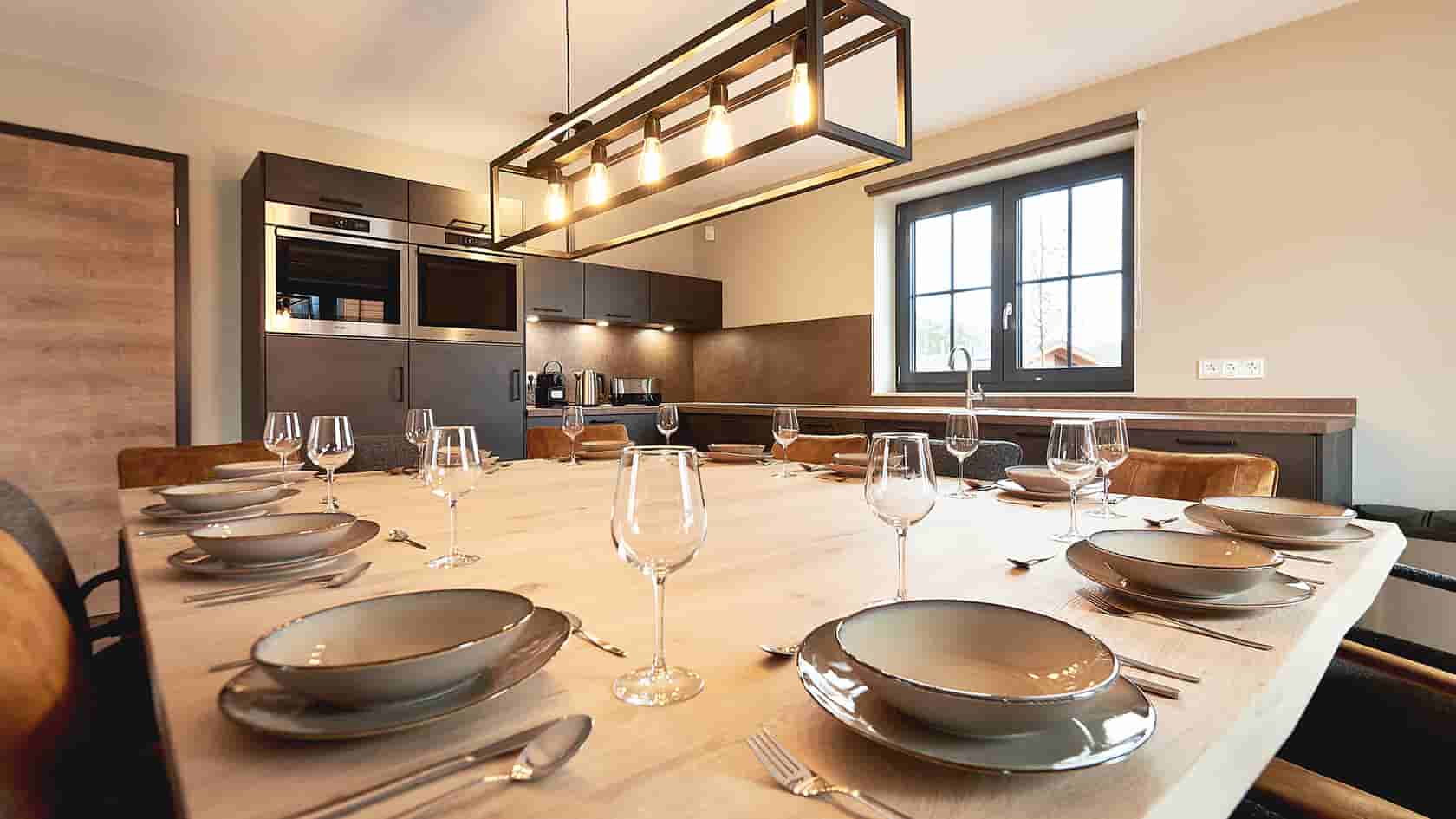 Luxe en ruime 12p villa nabij piste en centrum